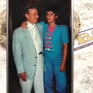 Meet your Posher, Tina